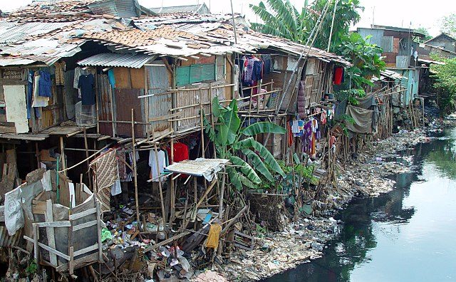עוני באינדונזיה. ג'ונתן מקינטוש